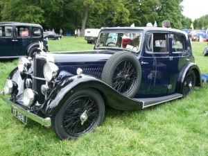 An Alvis Silver Eagle. It was distinctive as Reg drove it to Grimsby Fish Docks and sometimes down to Bourton